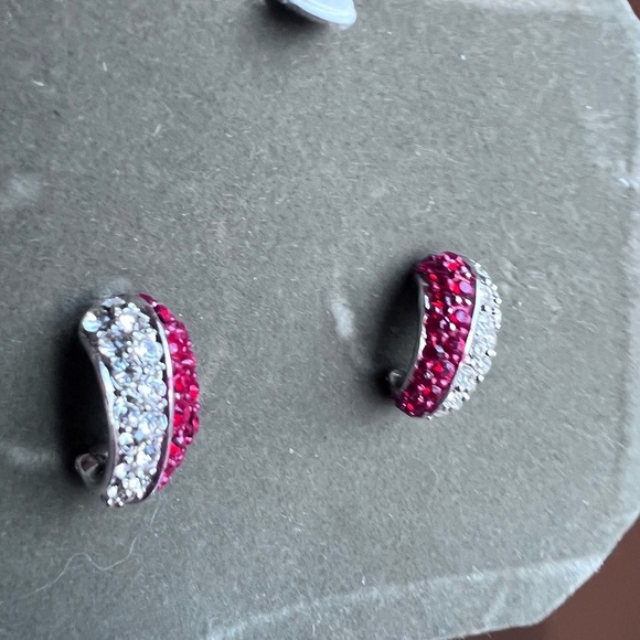 Nolan Miller Vintage Red and Silver crystal Earrings - Picture 3 of 4